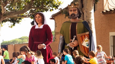 Els gegants Pere Joan Ferrer i Elionor de Sarriera